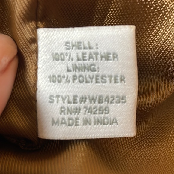 Walter Baker NewYork Leather Riley Skirt Size 8 - Picture 7 of 7